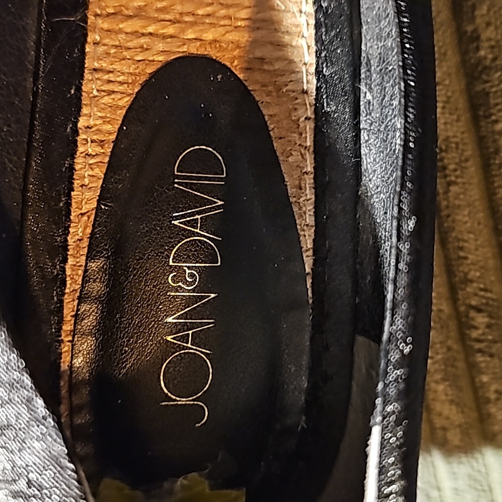 Joan & David Bettini black satin peep toe espadrille wedge. Size 9. - Picture 4 of 10